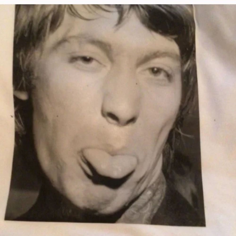 New! Rocker AND ART printed tees - Picture 7 of 10